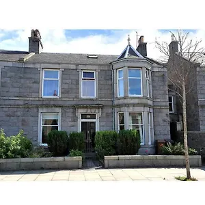 Apartment 26 Belvidere Crescent